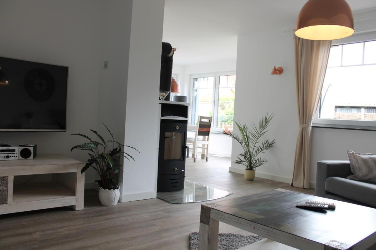 Ferienhaus Finja In Born Dış mekan fotoğraf